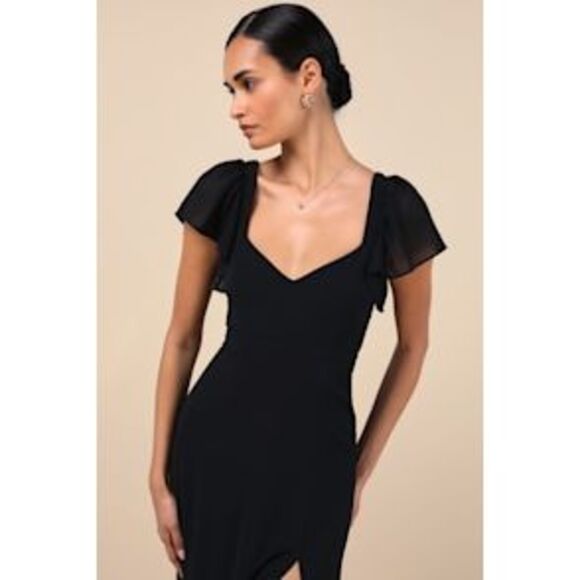 Lulus Dresses & Skirts - Lulu's Black Flutter-Sleeve V-Neck Dress